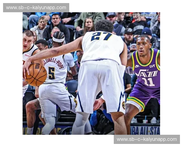 勇士vs爵士全场录像：一场史诗般的对决，点燃篮球迷的激情